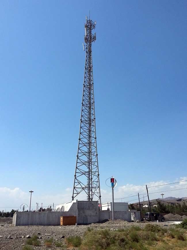 High Tech Hybrid Solar And Wind Power Generation / Hybrid Wind Turbine